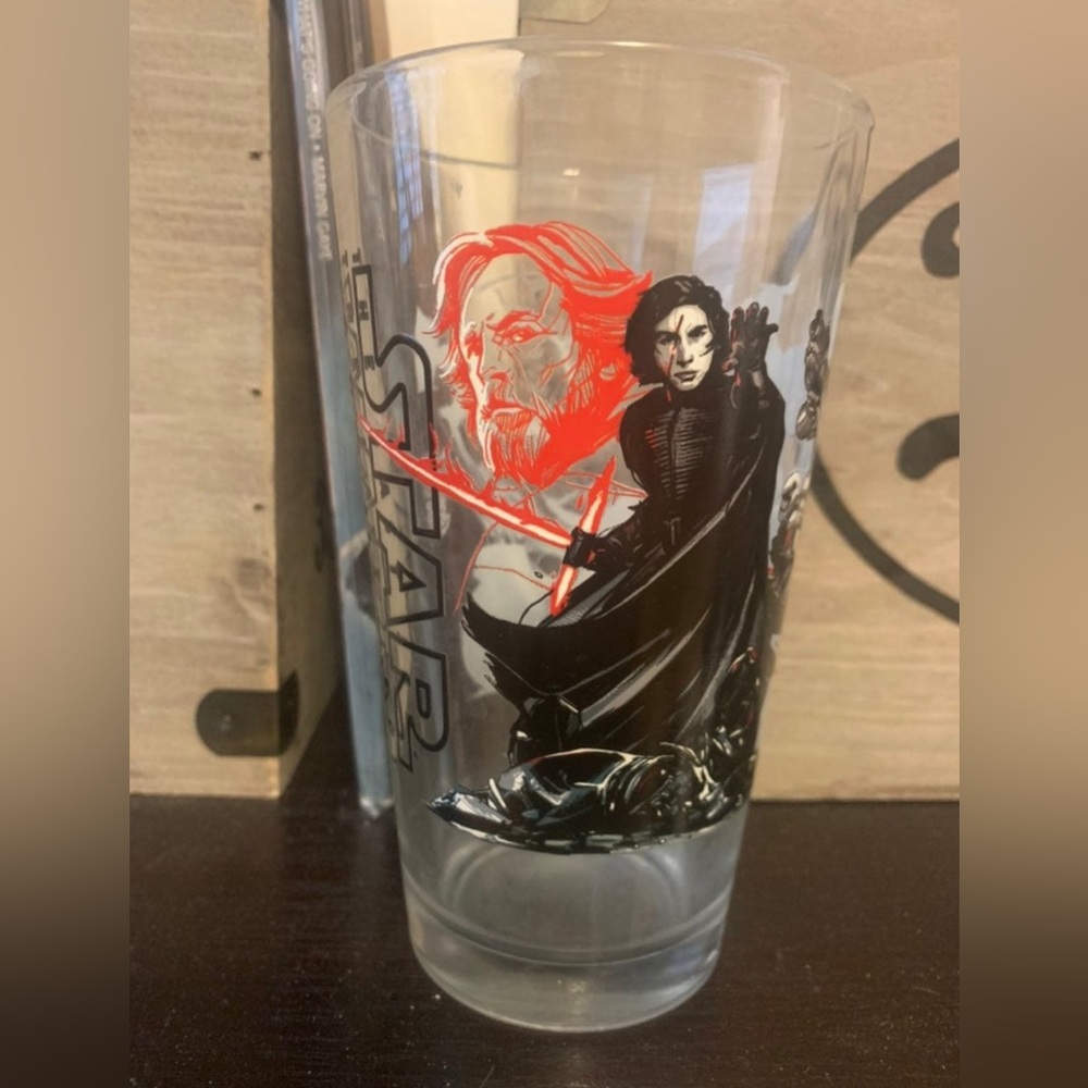 Alamo Drafthouse Mondo Pint Glass Star Wars The Last Jedi Episode 8 Collectible